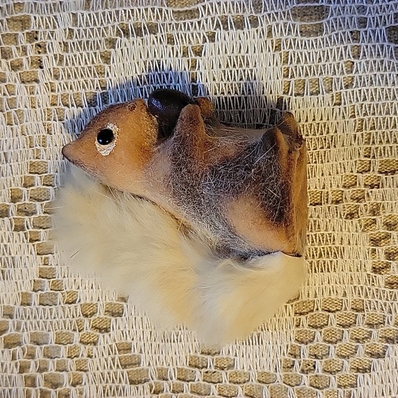 Vintage Squirrel Deco - Picture 2 of 6